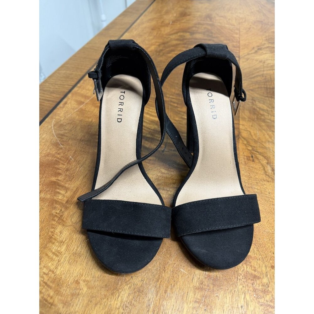 Torrid Women’s 7.5 WW Black Two Straped Tapered Heels Party Cocktail Clubwear